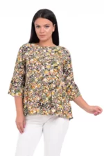 Bluza romantica, fluida